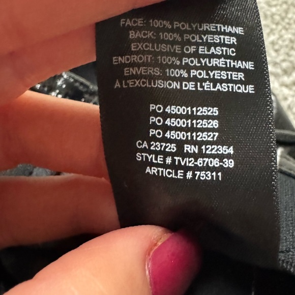 Aritzia Sunday Best Tessy faux leather moto Pants high rise slim leg small - Picture 10 of 12